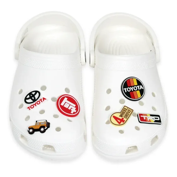 Toyota FJ40 Land Cruiser and 4x4-themed charms, perfect for off-road enthusiasts.