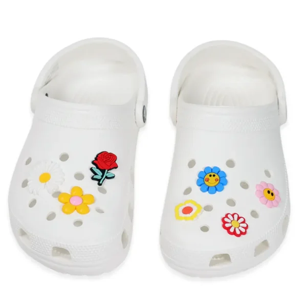 Dressing up white Crocs with flower shoe charms – kawaii and spring style